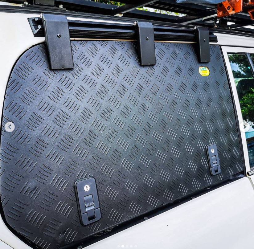 Toyota Land Cruiser 100/Lexus LX470 Gull Wing Windows - By Big Country 4x4