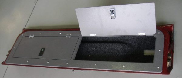 Toyota Land Cruiser 80/Lexus LX450 Tailgate Storage Lid - By Big Country 4x4